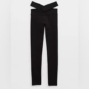 NWT- Aerie Offline Crossover Cutout Legging